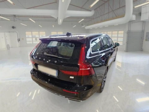 Volvo V60 2.0 T6 AWD Recharge Inscription Auto