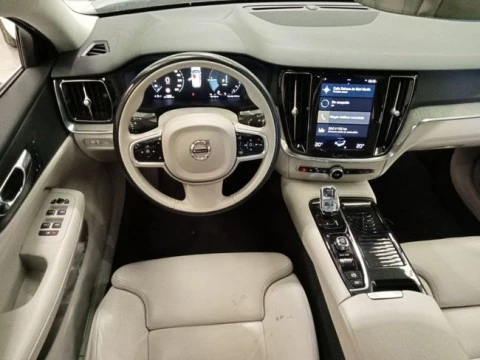 Volvo V60 2.0 T6 AWD Recharge Inscription Auto