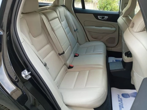 Volvo V60 2.0 T6 AWD Recharge Inscription Auto