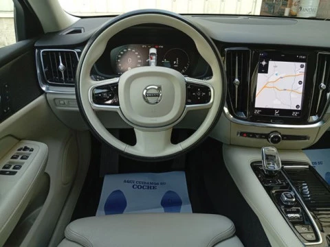 Volvo V60 2.0 T6 AWD Recharge Inscription Auto