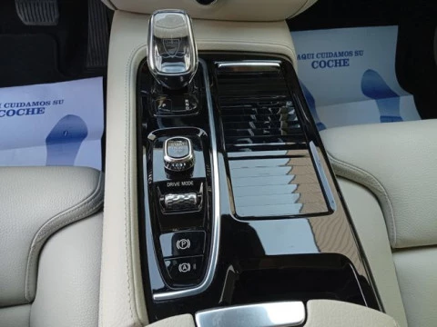 Volvo V60 2.0 T6 AWD Recharge Inscription Auto