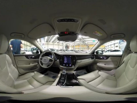 Volvo V60 2.0 T6 AWD Recharge Inscription Auto