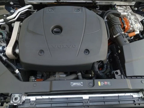 Volvo V60 2.0 T6 AWD Recharge Inscription Auto