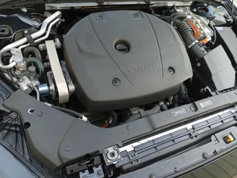 Volvo V60 2.0 T6 AWD Recharge Inscription Auto