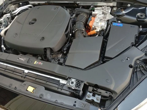 Volvo V60 2.0 T6 AWD Recharge Inscription Auto
