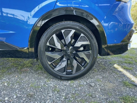 Renault Rafale Esprit Alpine full hybrid E-Tech 147kW