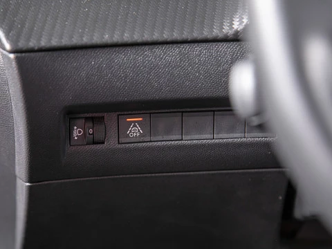 Peugeot e-2008 Eléctrico Allure Pack
