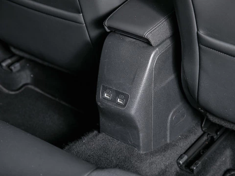 Peugeot e-2008 Eléctrico Allure Pack