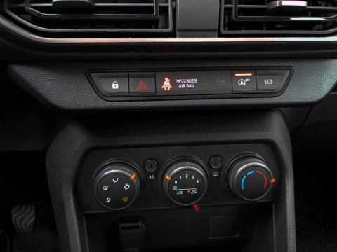 Dacia Sandero ESSENTIAL TCE 67KW (90CV)