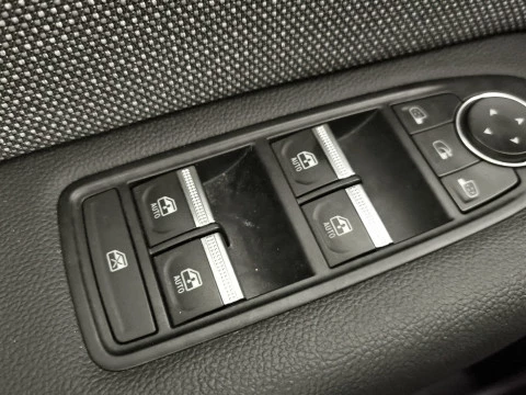 Renault Captur techno Eco-G 100cv (74 kW)