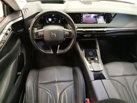 DS 4 CROSS BlueHDi 130 auto TROCADERO