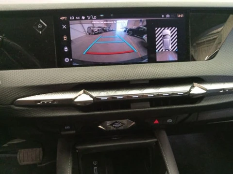 DS 4 CROSS BlueHDi 130 auto TROCADERO