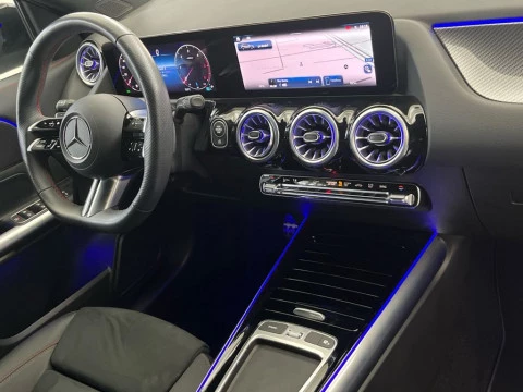 Mercedes-Benz GLA 200 d