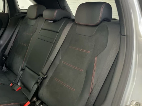 Mercedes-Benz GLA 200 d