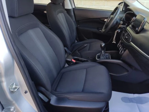 Fiat Tipo SW 1.3 Multijet 70kW (95CV) Mirror