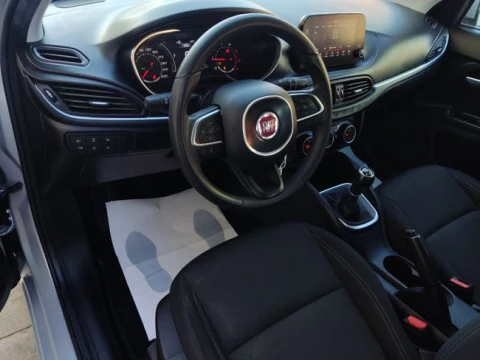 Fiat Tipo SW 1.3 Multijet 70kW (95CV) Mirror