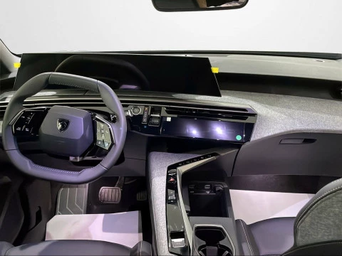 Peugeot 3008 Plug-in Hybrid 1.6 143KW Allure e-DCS7