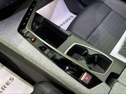 Peugeot 3008 Plug-in Hybrid 1.6 143KW Allure e-DCS7