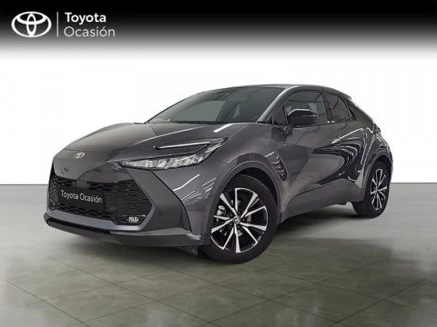 Toyota C-HR Advance Hybrid 140