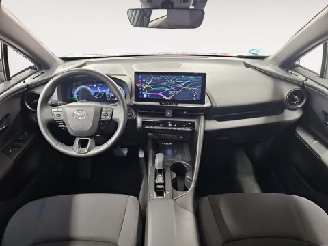 Toyota C-HR Advance Hybrid 140