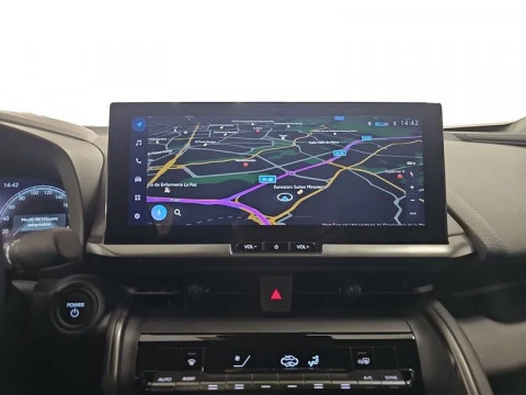 Toyota C-HR Advance Hybrid 140