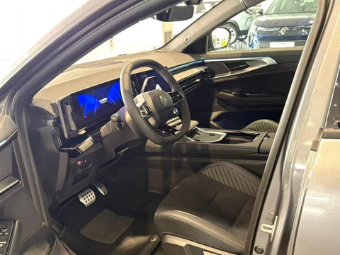 Renault Rafale Esprit Alpine full hybrid E-Tech 147kW
