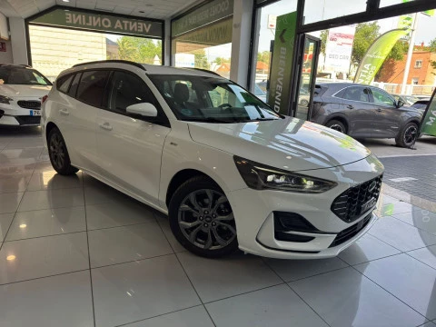 Ford Focus SPORTBREAK 1.0 ECOBOOST MHEV ST-LINE 155