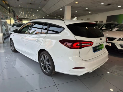 Ford Focus SPORTBREAK 1.0 ECOBOOST MHEV ST-LINE 155