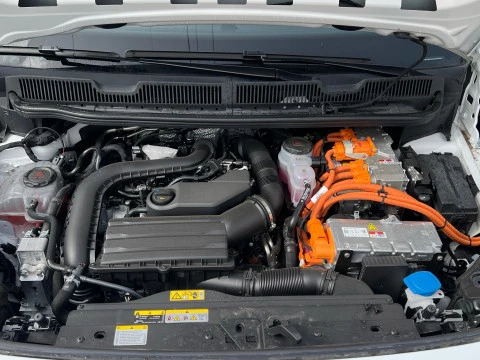 Ford Transit Connect Van 1.5L EcoBoost PHEV 110kW Trend L2 AT