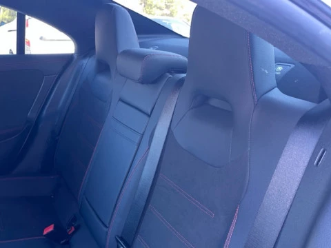 Mercedes-Benz Clase CLA  220 d Coupé