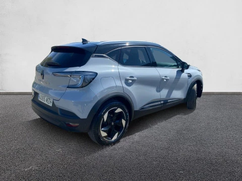 Renault Captur techno Eco-G 100cv (74 kW)