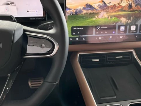 EBRO S900 PHEV 1.5 TGDI 3DHT 4X4 Luxury