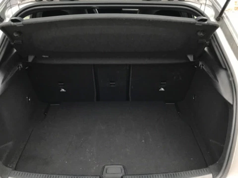 Mercedes-Benz Clase A  180 Compacto