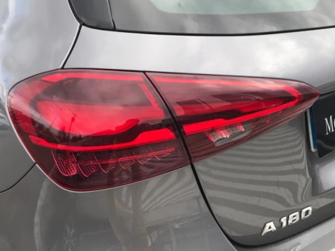 Mercedes-Benz Clase A  180 Compacto