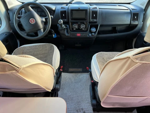 WEINSBERG R47 CARABUS