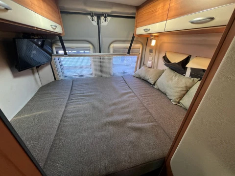 WEINSBERG R47 CARABUS