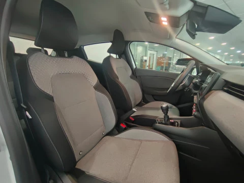 Renault Clio Evolution TCe 90 (67kw)