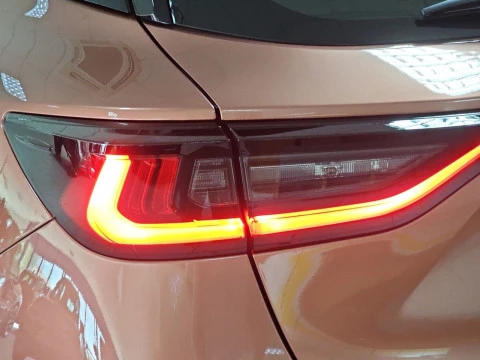 Lexus LBX 1.5 136cv HEV Elegant+ Black