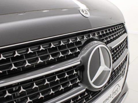 Mercedes-Benz Clase V 2.0 220 D LWB 163 5P