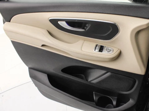 Mercedes-Benz Clase V 2.0 220 D LWB 163 5P