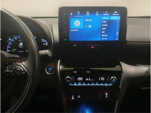 Toyota Yaris Cross 5 puertas Adventure 120H e-CVT (AWD-i)