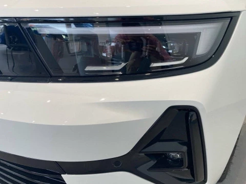 Opel Astra Electric 54kWh GS Auto