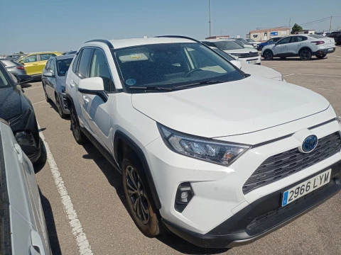 Toyota Rav4 2.5l 220H Advance