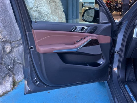 BMW X5 xDrive50e xLine 360 kW (489 CV)