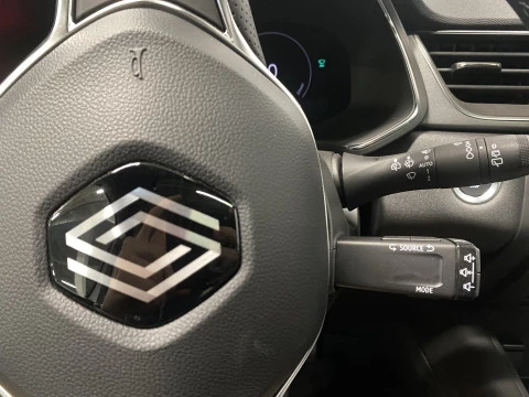 Renault Captur  E-TECH Hibrido Techno 105kW