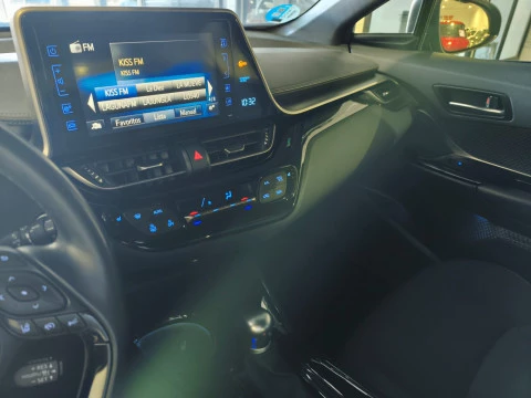 Toyota C-HR 1.8 125H Advance