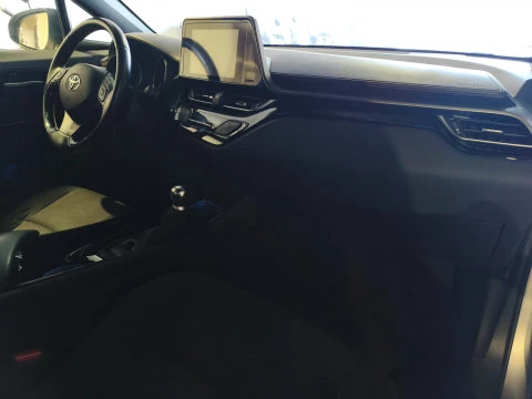 Toyota C-HR 1.8 125H Advance