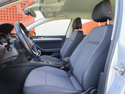 Volkswagen Passat Business 2.0 TDI 110 kW (150 CV)