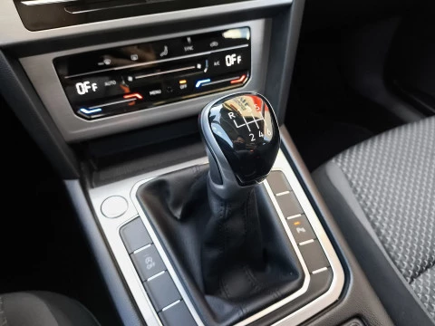 Volkswagen Passat Business 2.0 TDI 110 kW (150 CV)