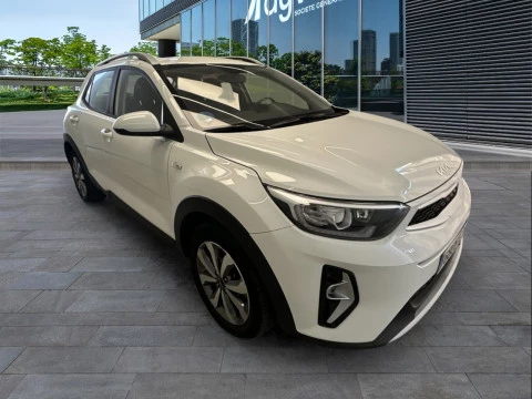Kia Stonic 1.0 T-GDi 74kW (100CV) MHEV iMT Concept